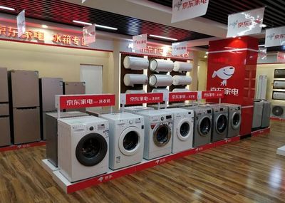 京東家電專賣店,讓小學(xué)學(xué)歷農(nóng)民搖身成為千萬富翁_崔臣